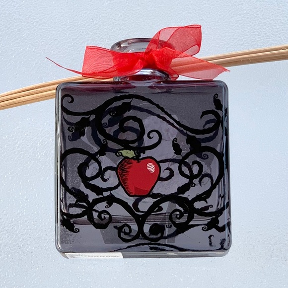 Disney Snow White Red Apple Glass Bottle Reed Essential Oil or Incense Diffuser - Picture 1 of 8